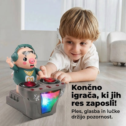 Plesajoči DJ pujsek z glasbo in led lučkami